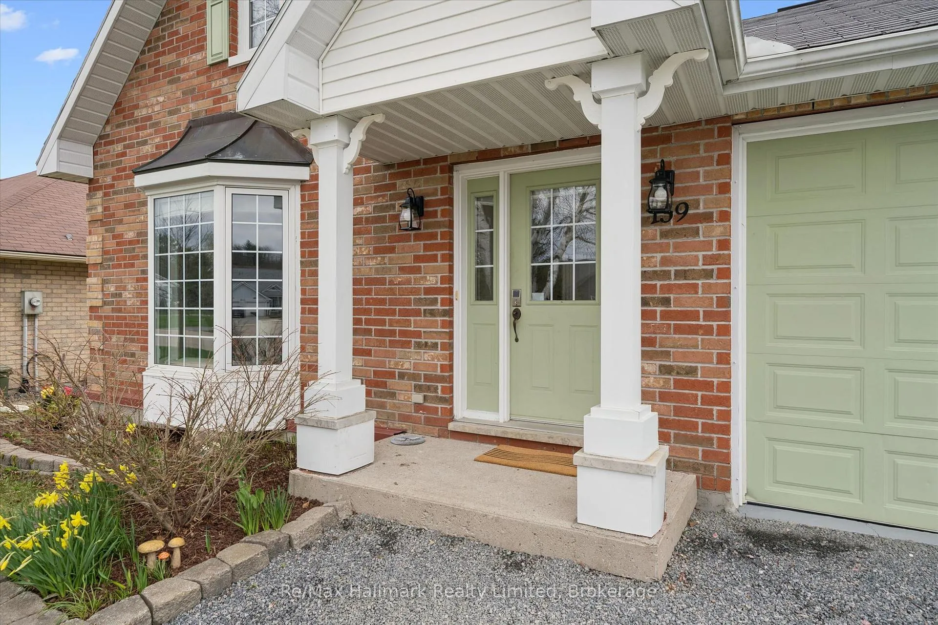 Photo 5 of 139 Milton Street, Bracebridge, Draper — HOMEH