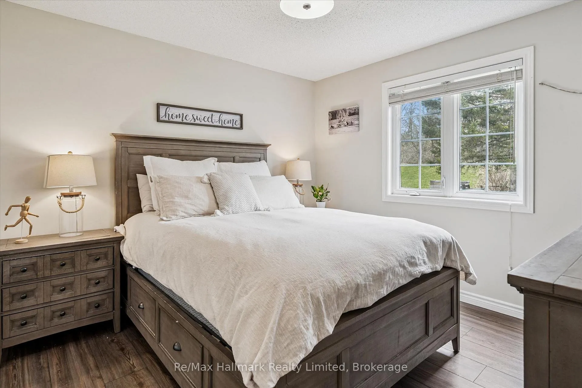 Photo 18 of 139 Milton Street, Bracebridge, Draper — HOMEH
