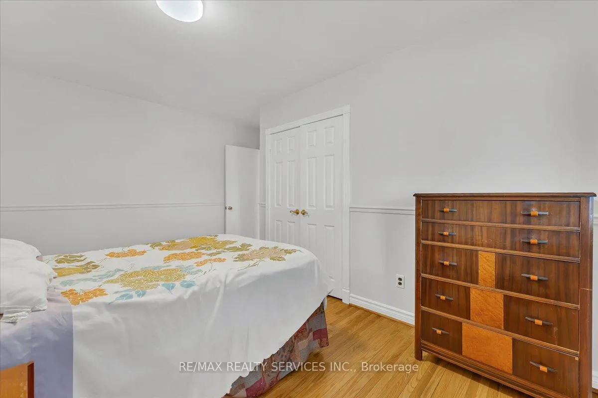 Photo 20 of 2 Windermere Court, Brampton, Northwood Park — HOMEH