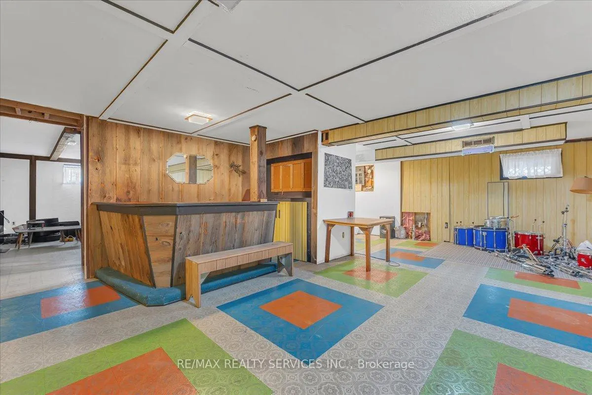 Photo 33 of 2 Windermere Court, Brampton, Northwood Park — HOMEH