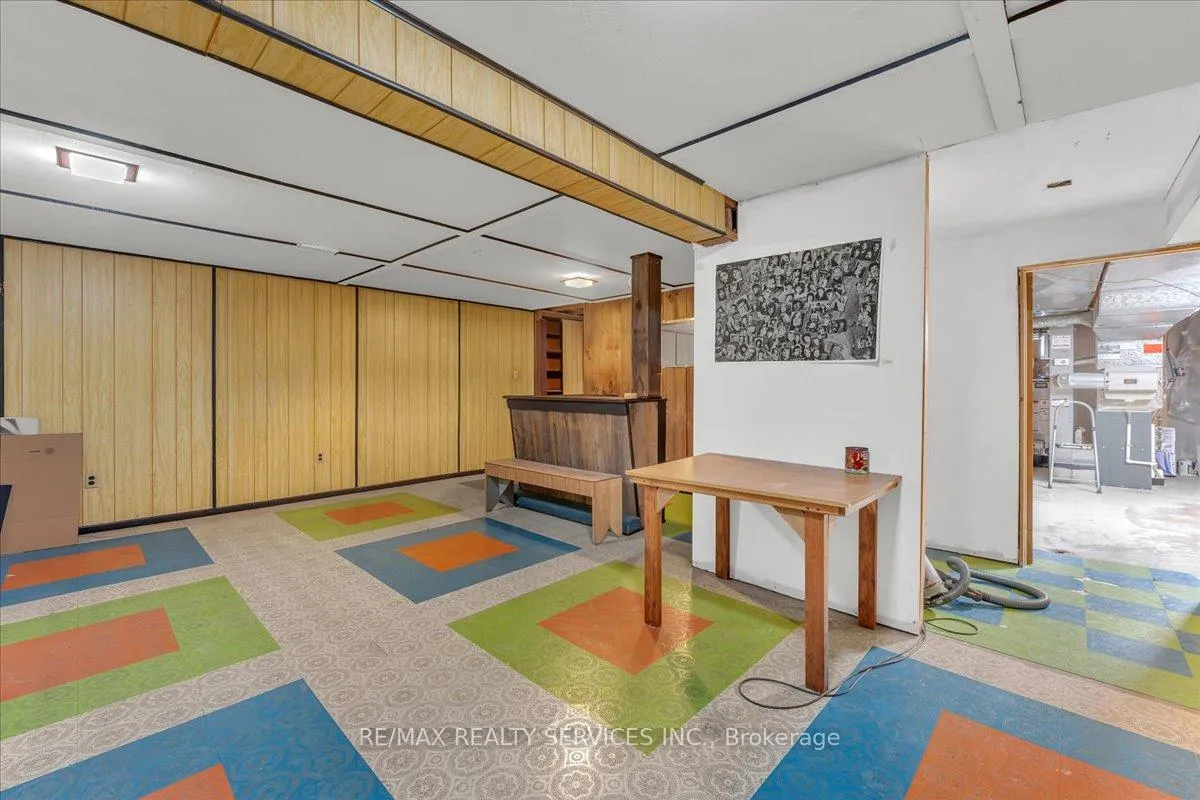 Photo 34 of 2 Windermere Court, Brampton, Northwood Park — HOMEH