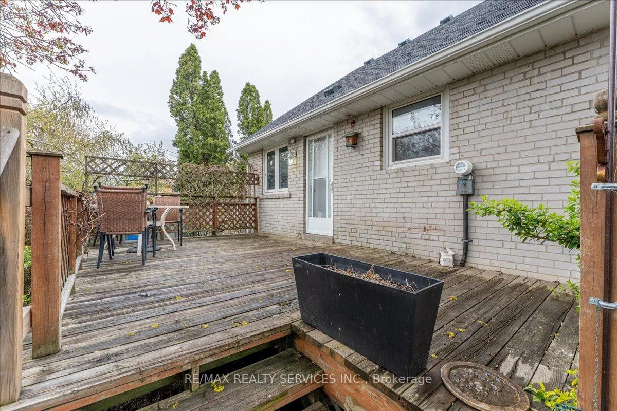Photo 41 of 2 Windermere Court, Brampton, Northwood Park — HOMEH