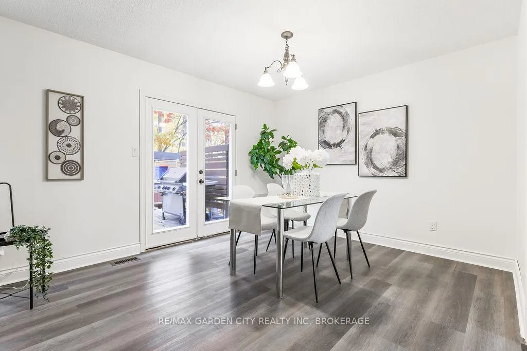 Photo 6 of 48 Morgan Drive, Haldimand — HOMEH