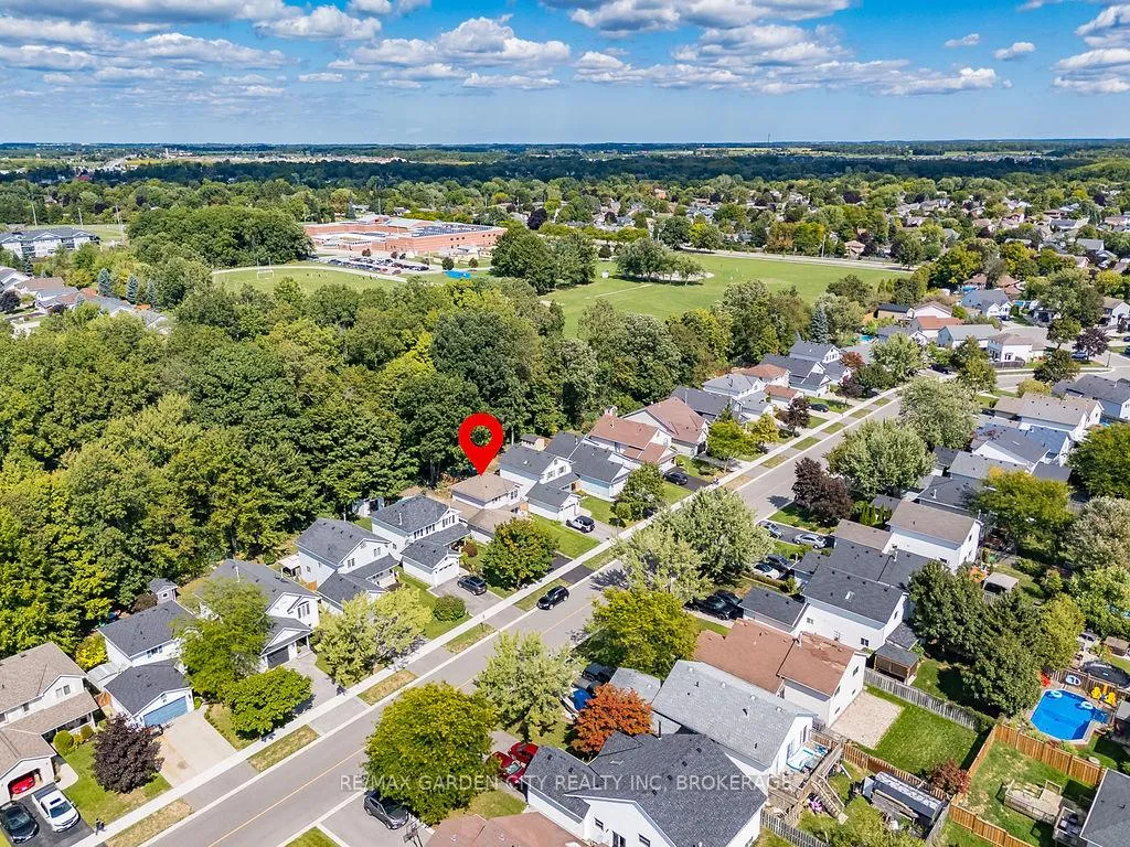 Photo 33 of 48 Morgan Drive, Haldimand — HOMEH