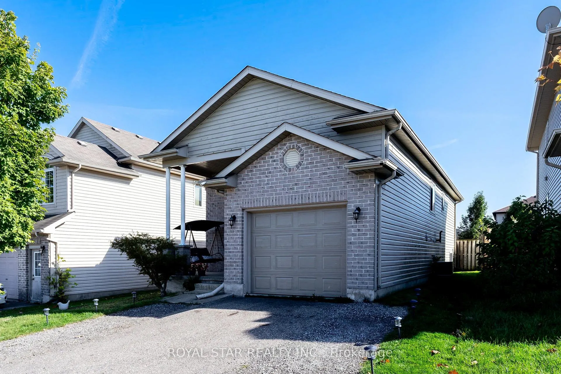 Photo 6 of 3 Kerr Crescent, Ingersoll, Ingersoll - North — HOMEH