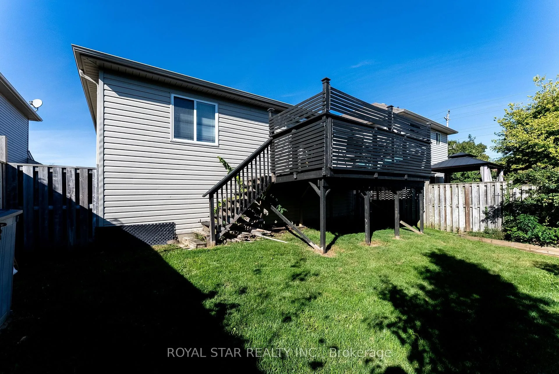 Photo 7 of 3 Kerr Crescent, Ingersoll, Ingersoll - North — HOMEH