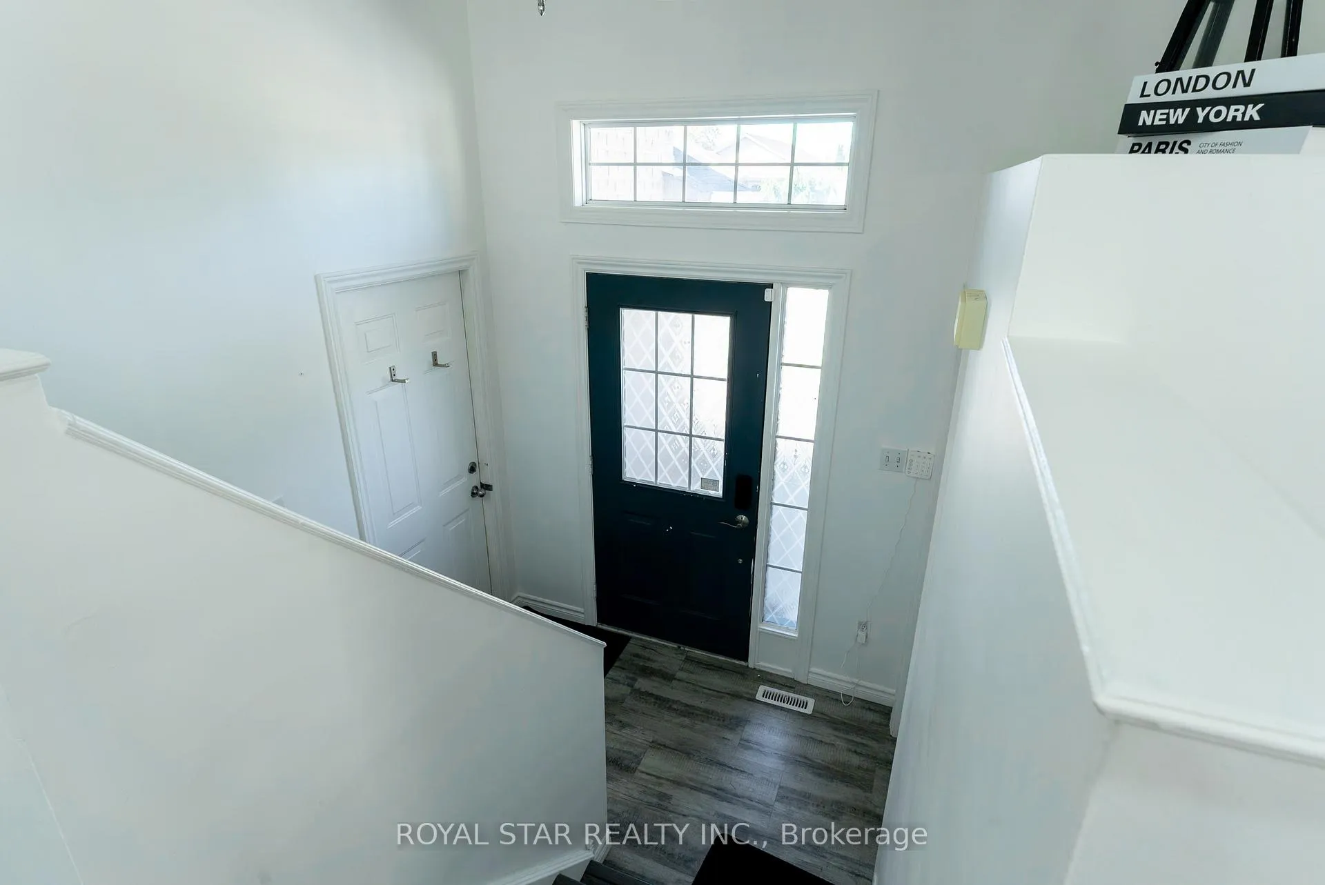 Photo 9 of 3 Kerr Crescent, Ingersoll, Ingersoll - North — HOMEH