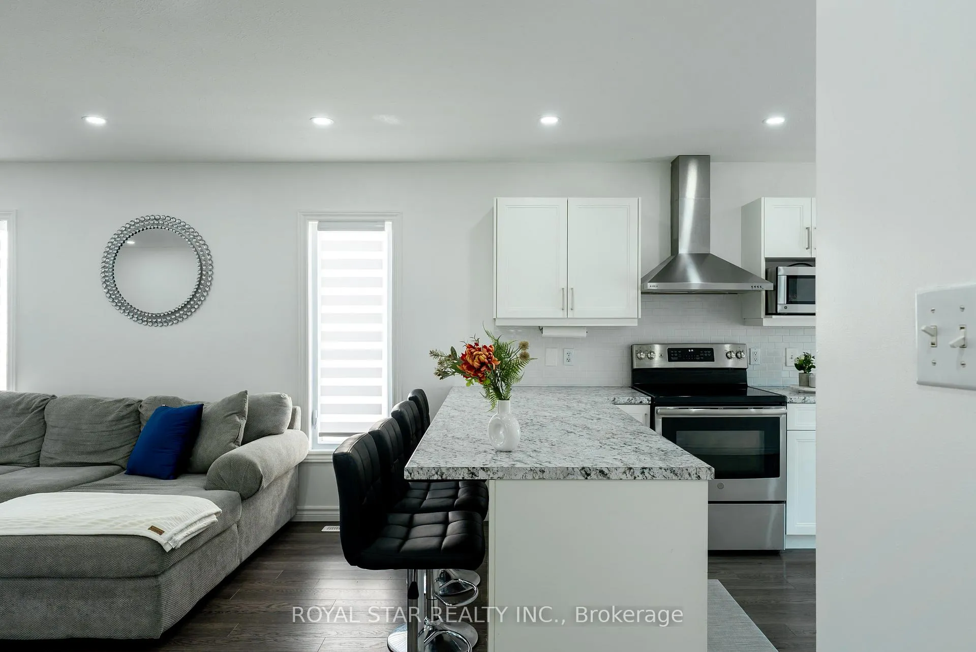 Photo 14 of 3 Kerr Crescent, Ingersoll, Ingersoll - North — HOMEH