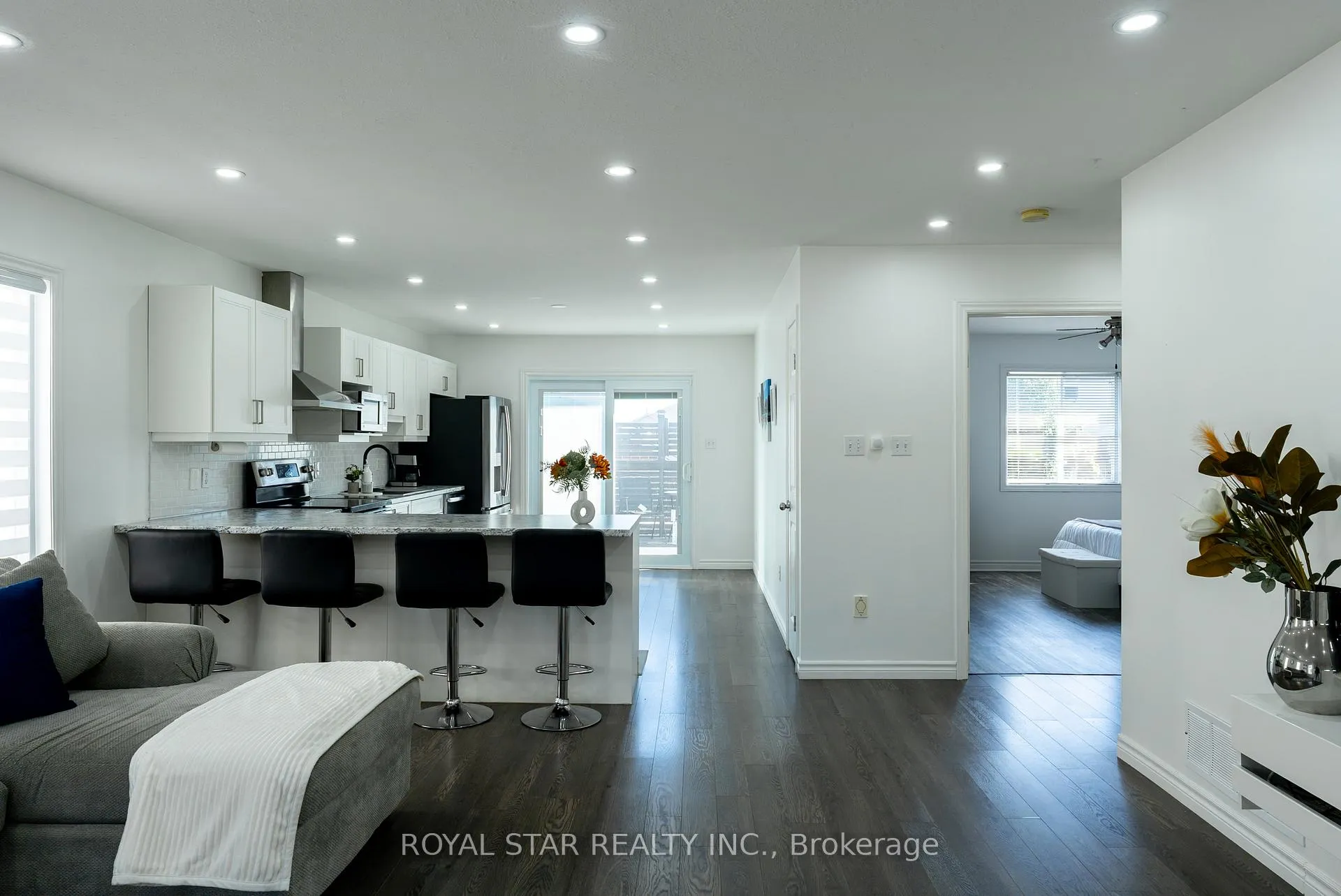 Photo 15 of 3 Kerr Crescent, Ingersoll, Ingersoll - North — HOMEH