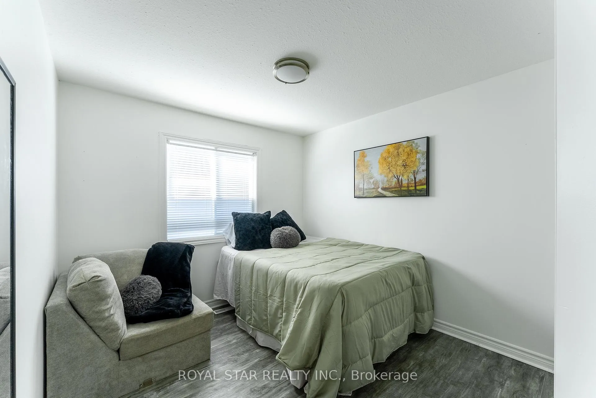 Photo 25 of 3 Kerr Crescent, Ingersoll, Ingersoll - North — HOMEH
