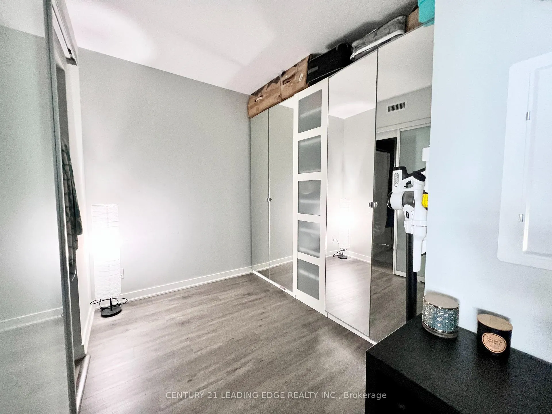 Photo 20 of Unit 3015, 105 The Queensway, Toronto, High Park-Swansea — HOMEH