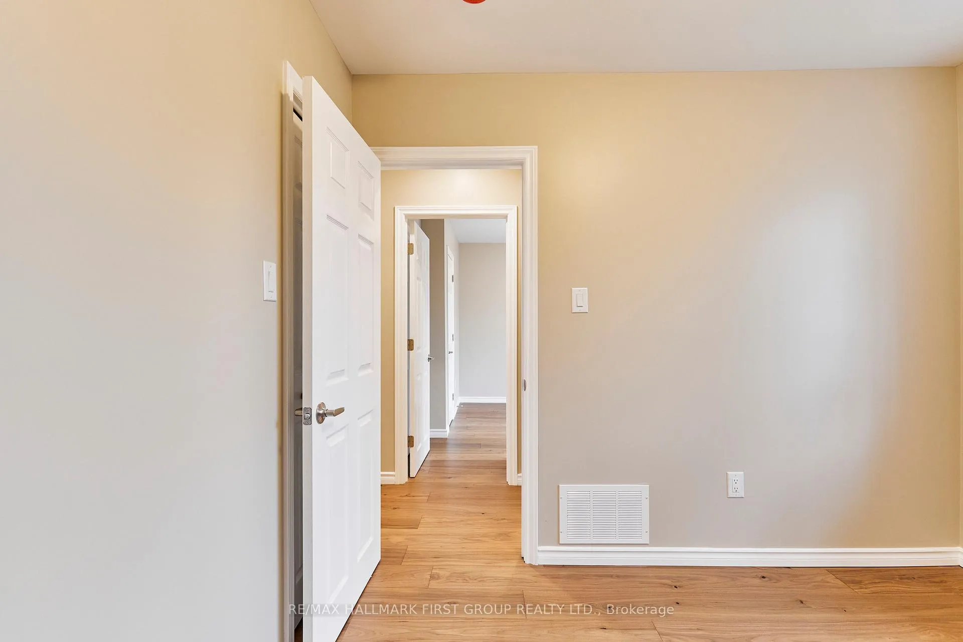 Photo 22 of 295 Baldwin Street, Oshawa, Donevan — HOMEH