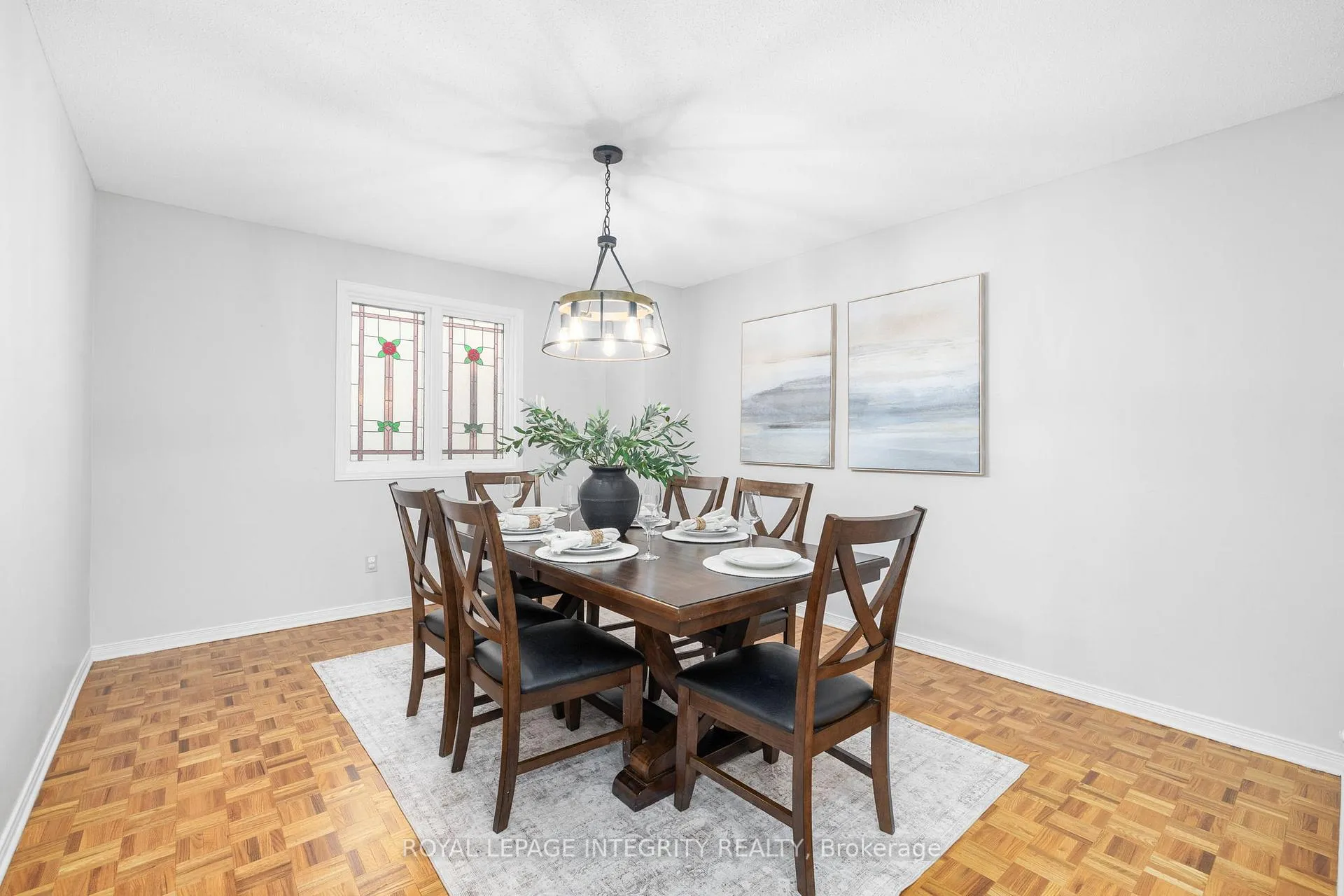 Photo 11 of 4 Hackett Street, Ottawa, Hunt Club Woods — HOMEH