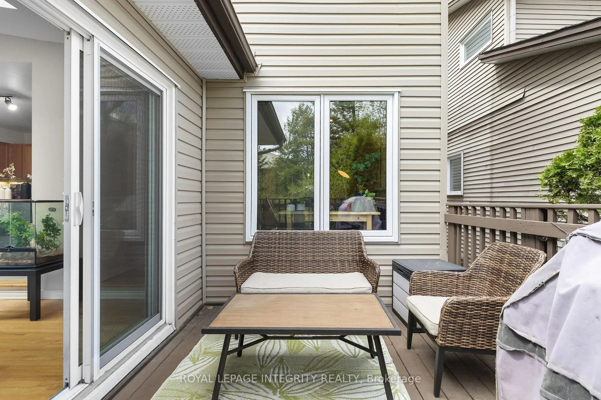 Photo 20 of 4 Hackett Street, Ottawa, Hunt Club Woods — HOMEH