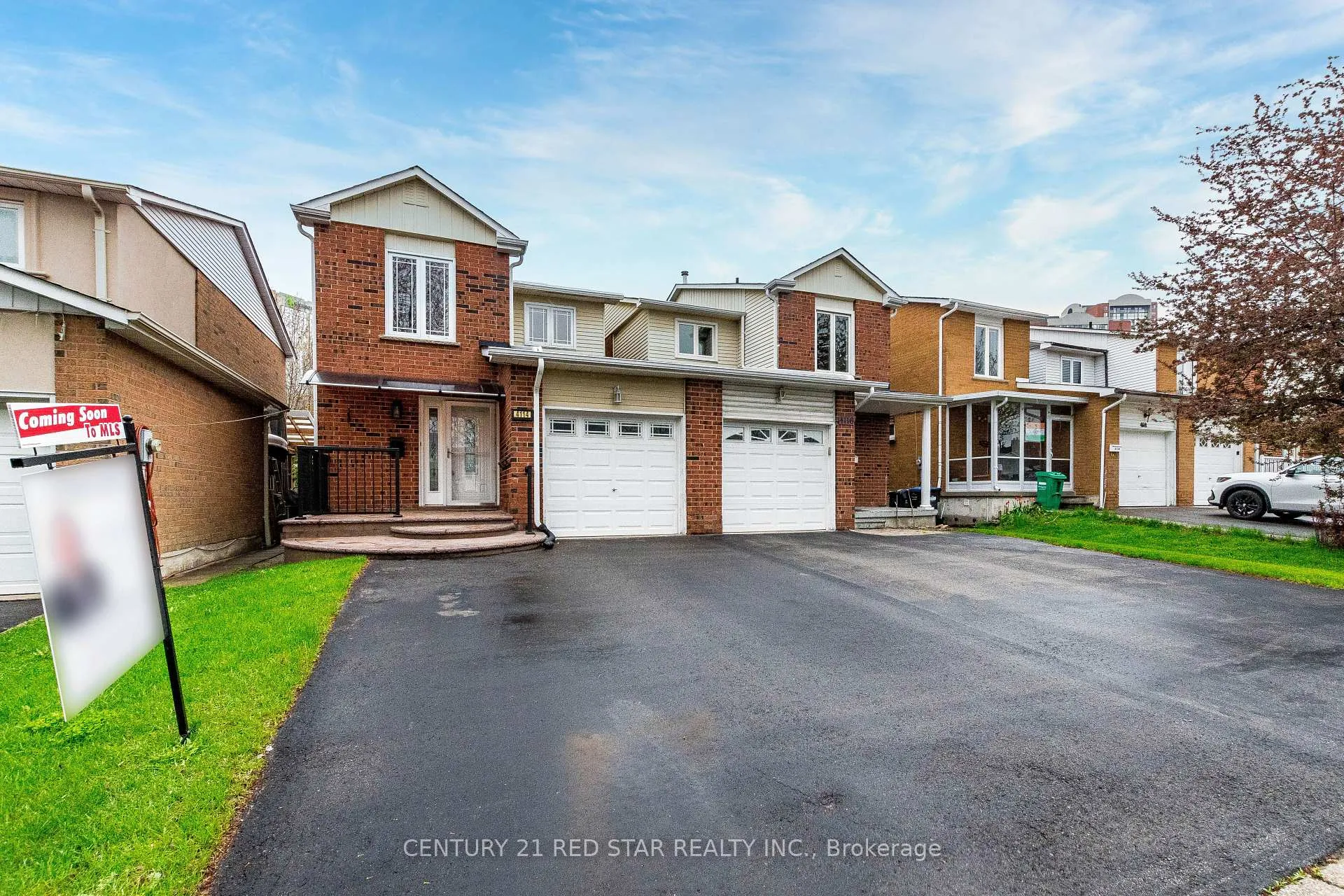Photo 1 of 4114 Bishopstoke Lane, Mississauga, Rathwood — HOMEH
