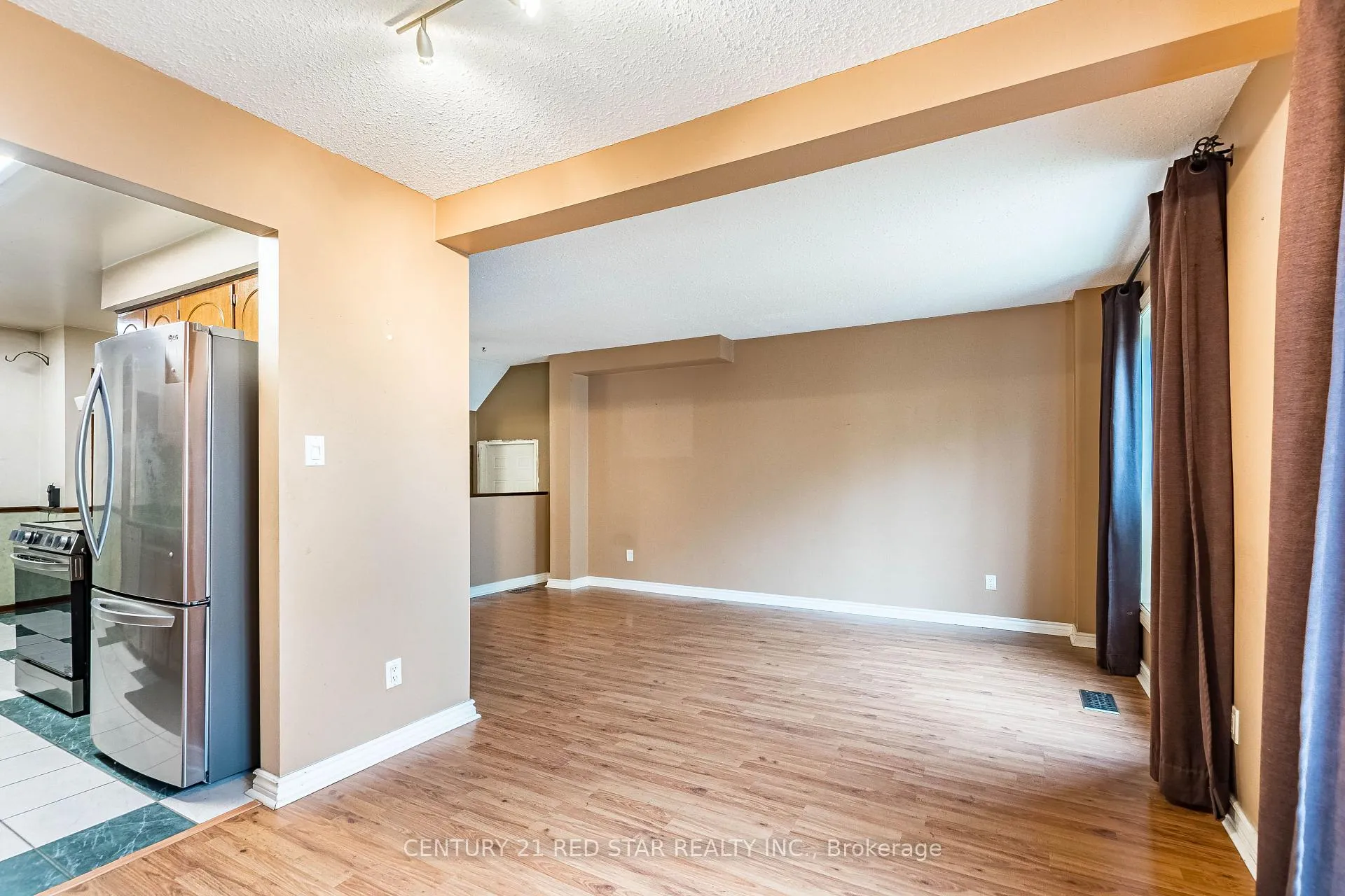 Photo 19 of 4114 Bishopstoke Lane, Mississauga, Rathwood — HOMEH
