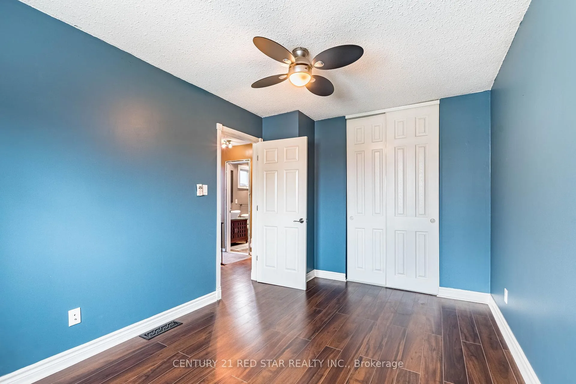 Photo 34 of 4114 Bishopstoke Lane, Mississauga, Rathwood — HOMEH