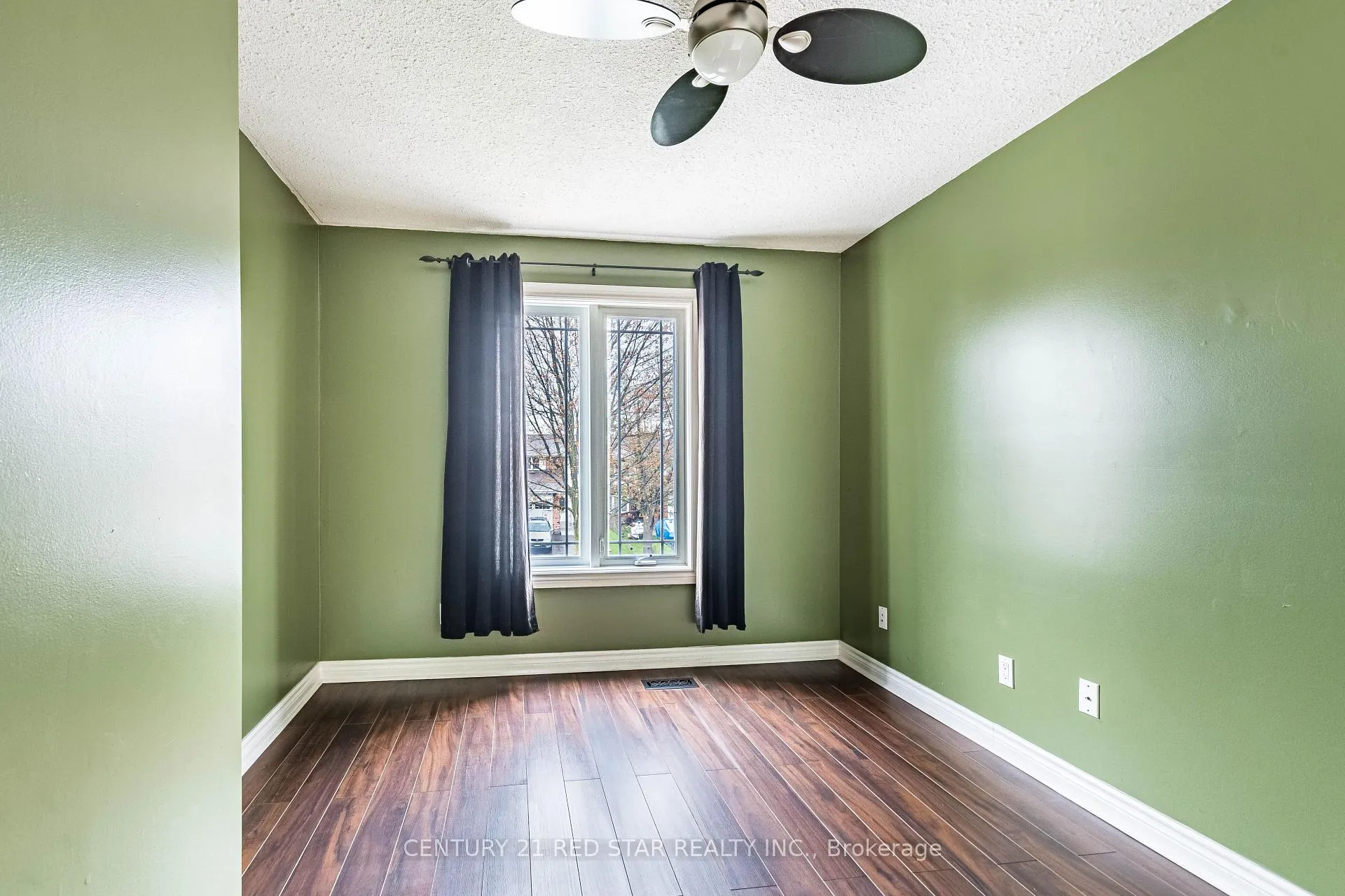 Photo 35 of 4114 Bishopstoke Lane, Mississauga, Rathwood — HOMEH
