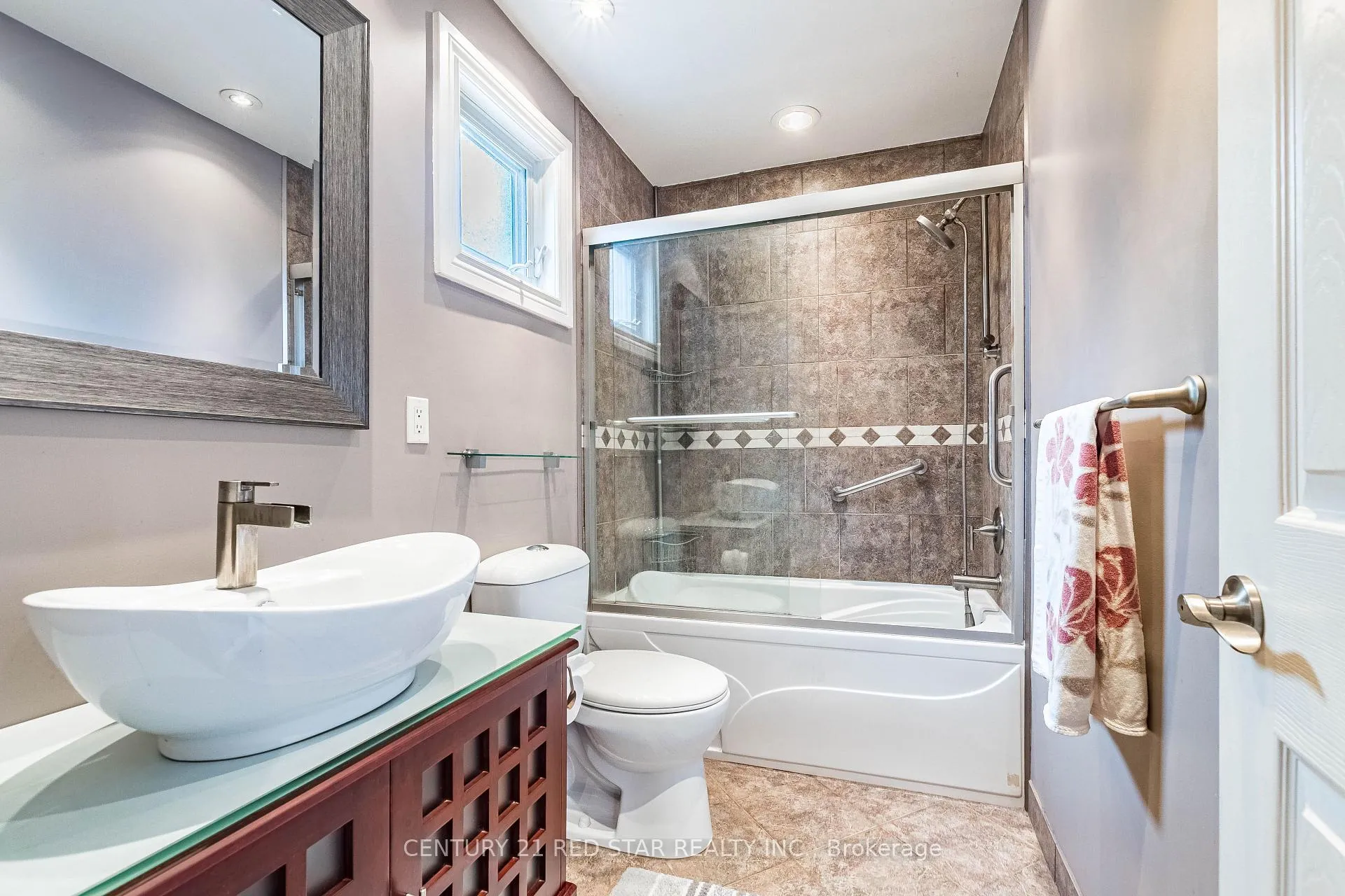 Photo 38 of 4114 Bishopstoke Lane, Mississauga, Rathwood — HOMEH