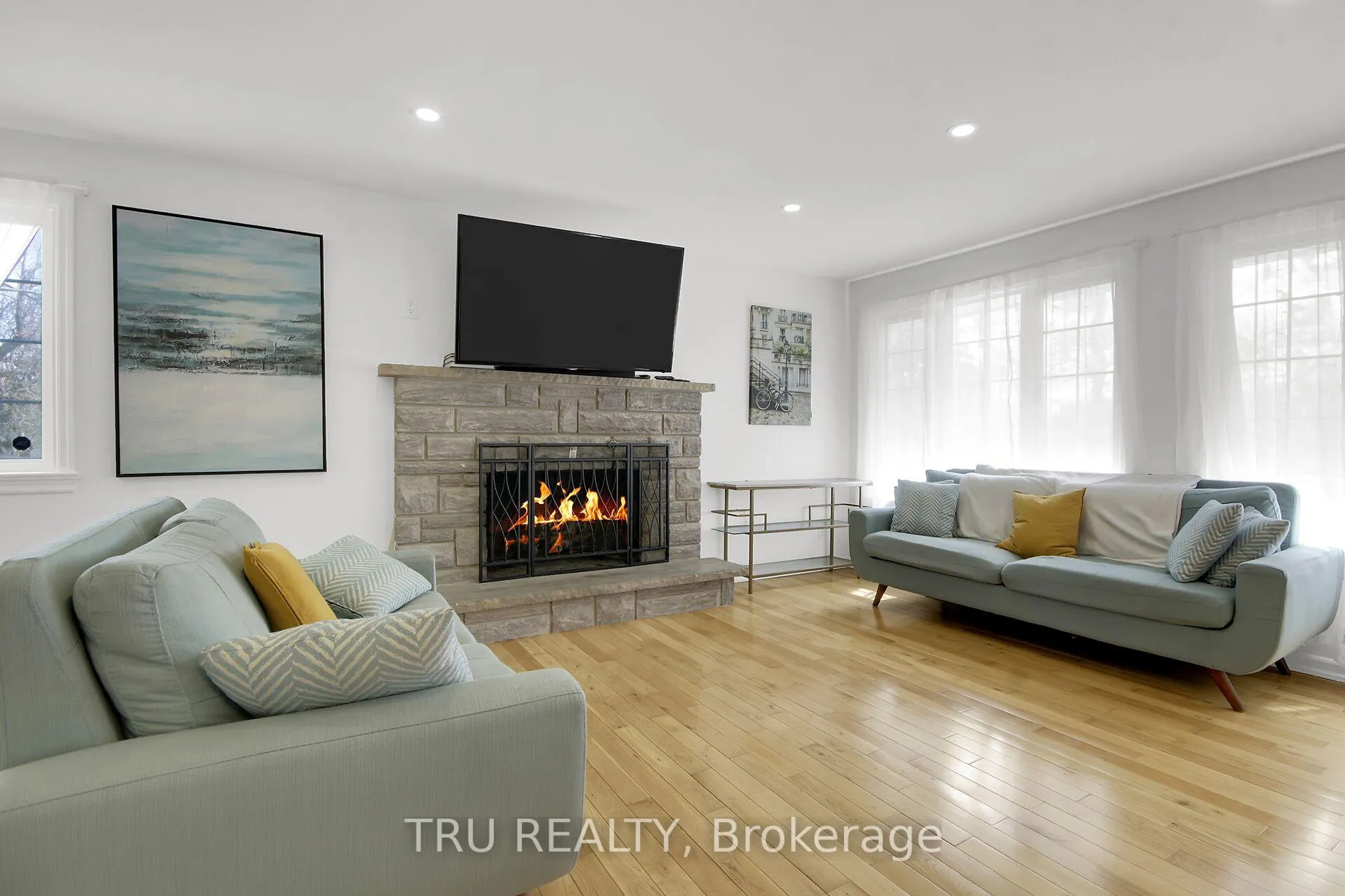 Photo 7 of 7038 Shields Drive, Ottawa, Greely — HOMEH