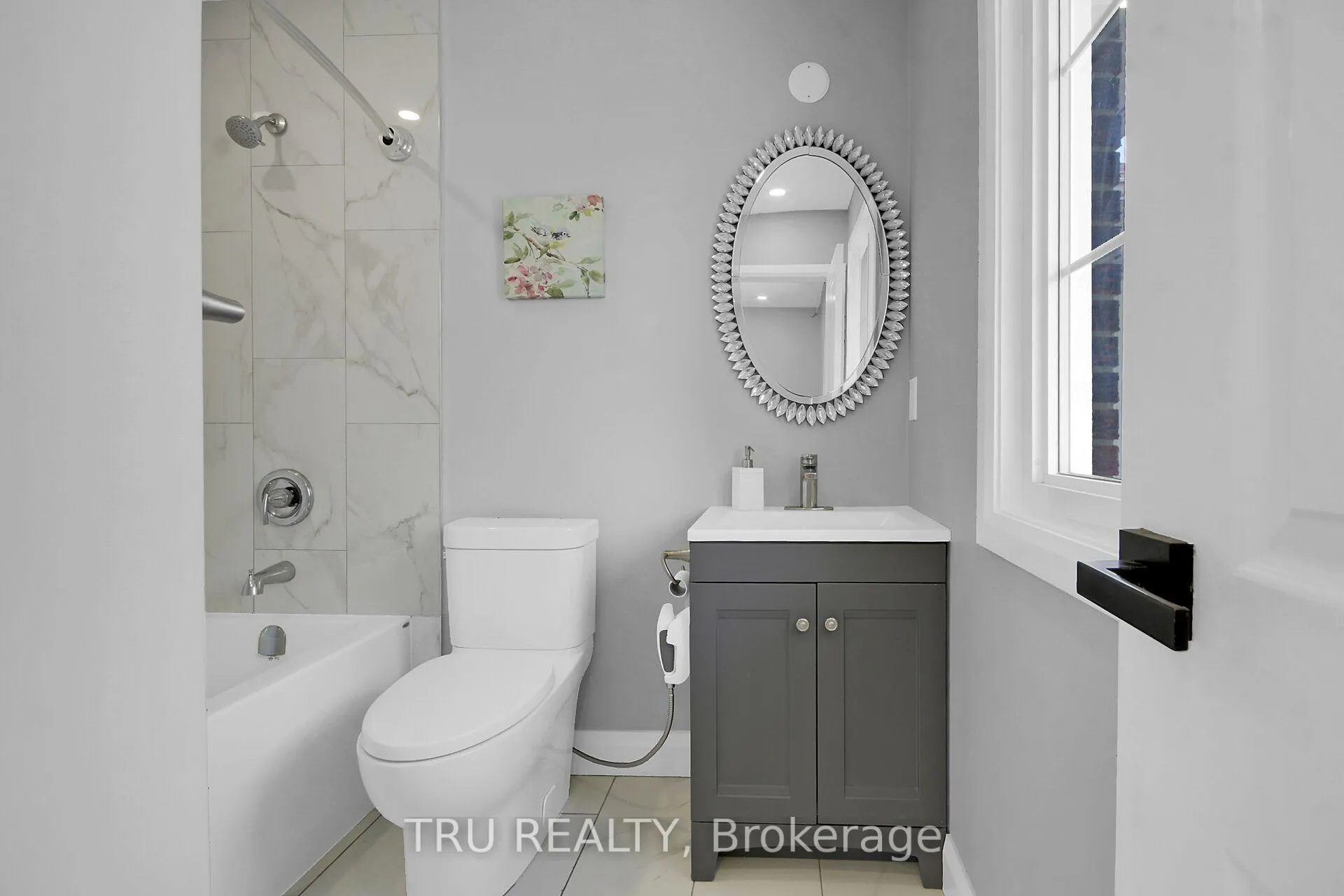 Photo 18 of 7038 Shields Drive, Ottawa, Greely — HOMEH