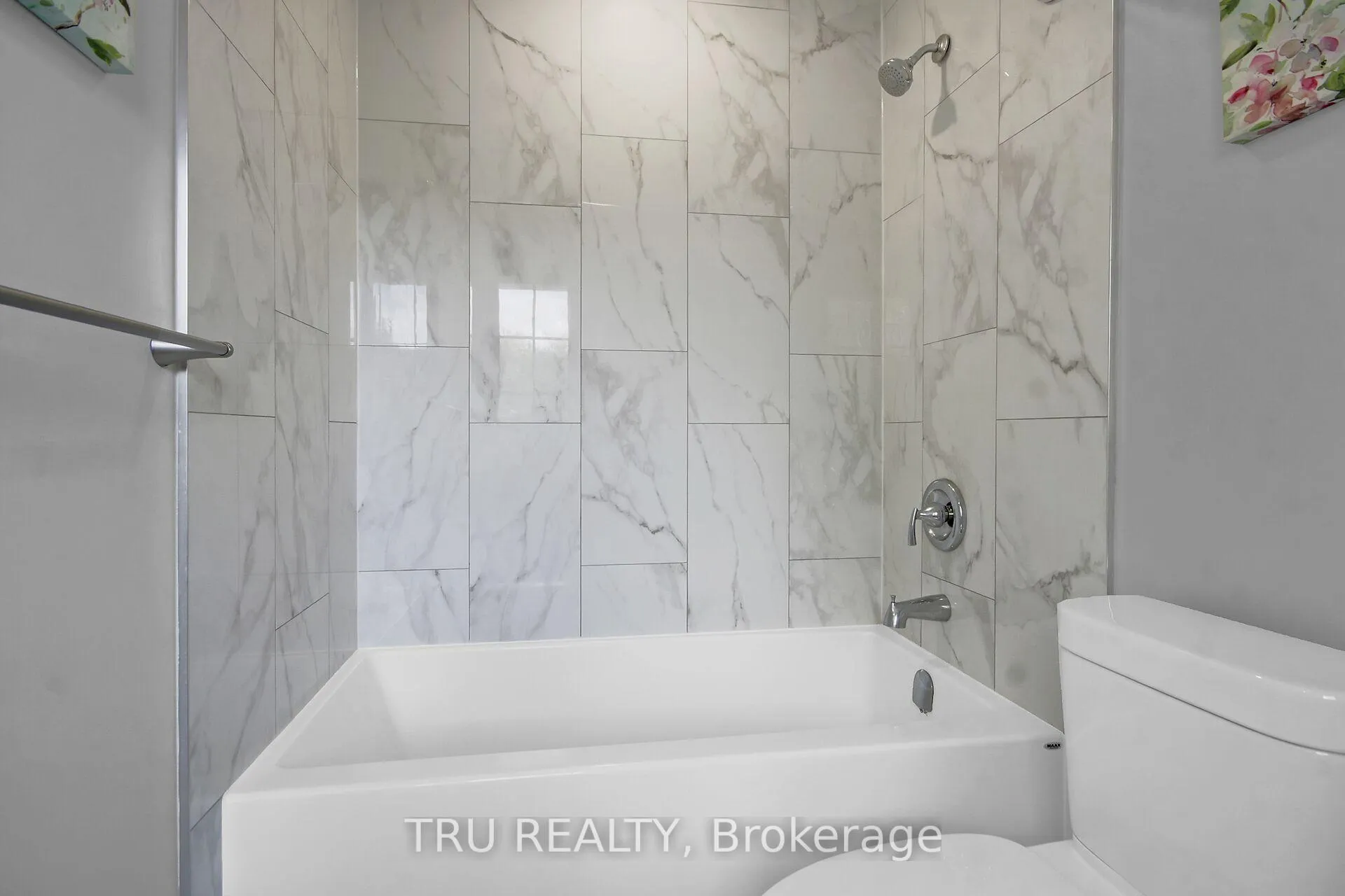 Photo 19 of 7038 Shields Drive, Ottawa, Greely — HOMEH