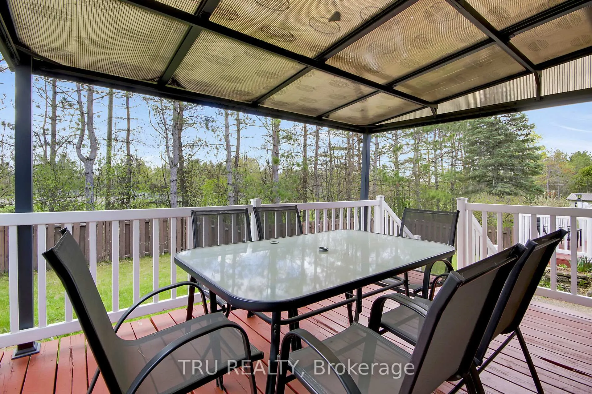 Photo 44 of 7038 Shields Drive, Ottawa, Greely — HOMEH