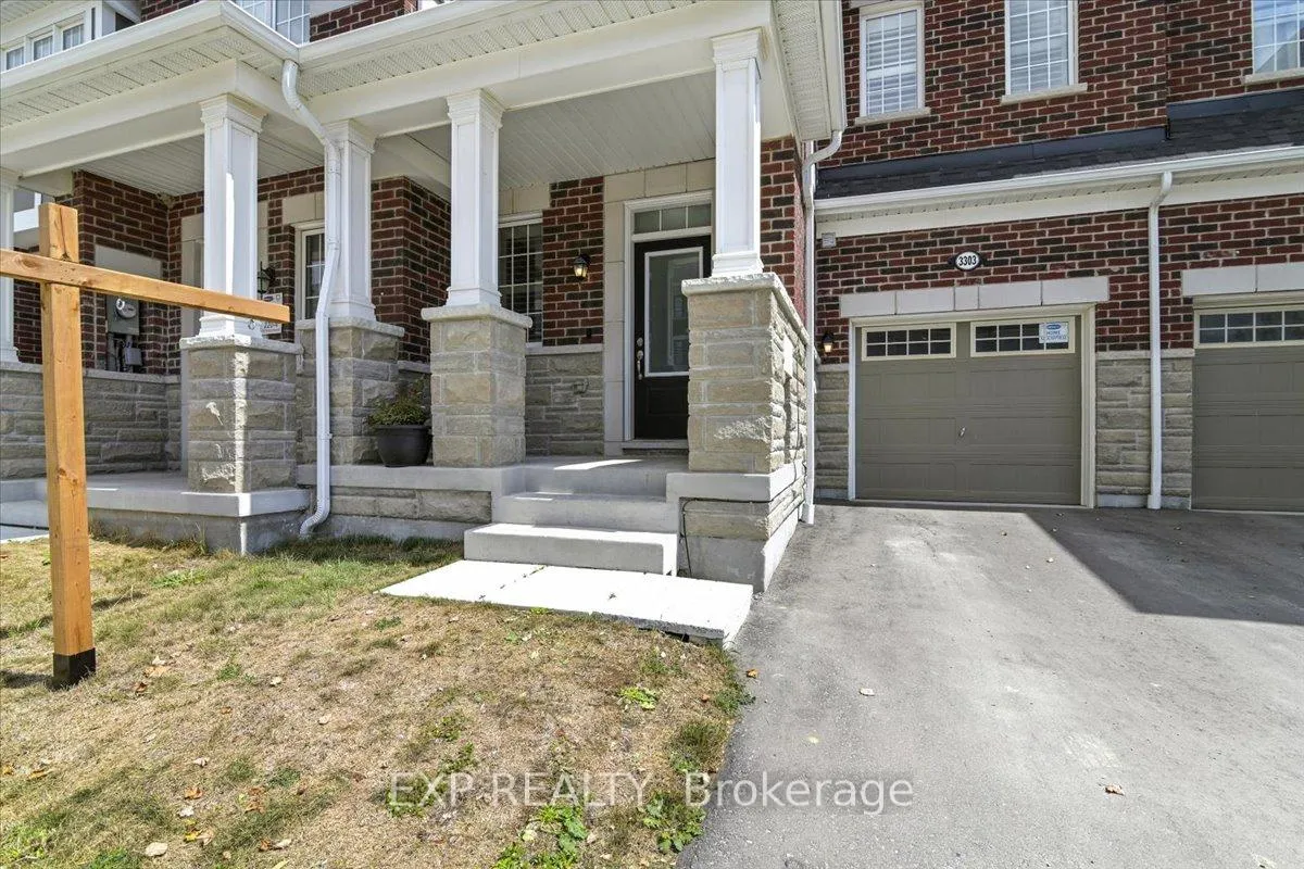 Photo 3 of 3303 Thunderbird Promenade, Pickering, Rural Pickering — HOMEH