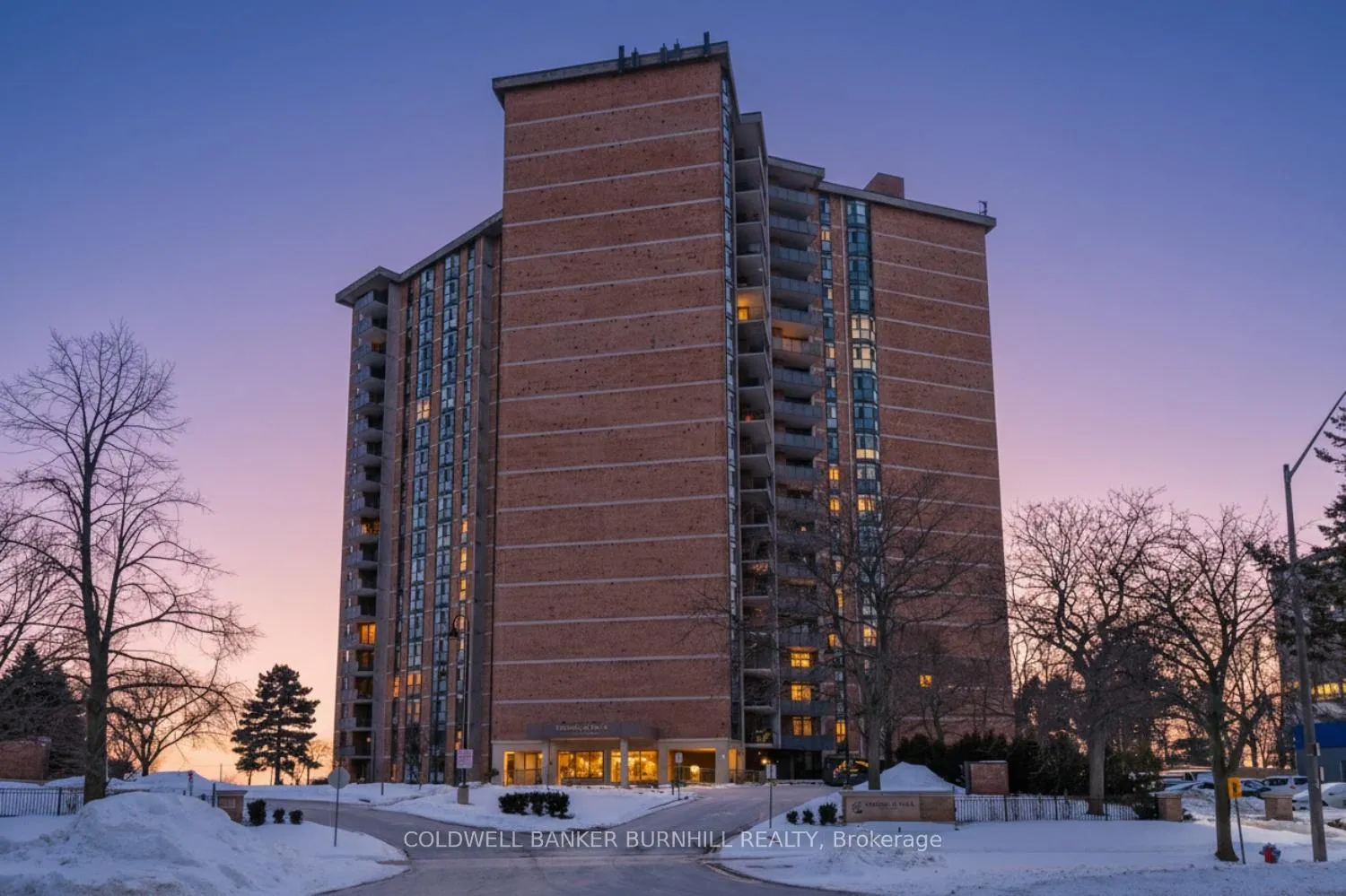 Photo 2 of Unit 1708, 5250 Lakeshore Road, Burlington, Appleby — HOMEH