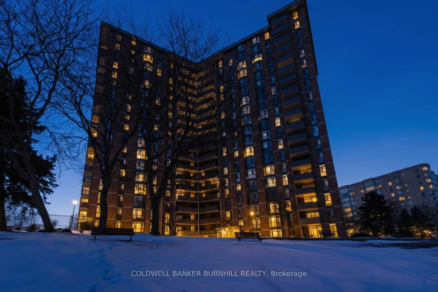 Photo 3 of Unit 1708, 5250 Lakeshore Road, Burlington, Appleby — HOMEH