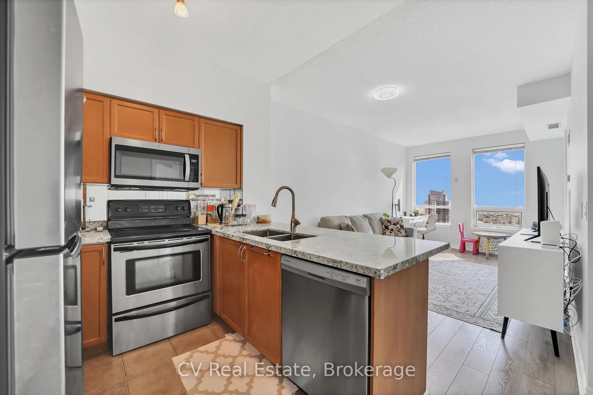 Front of Unit 2811, 388 Prince of Wales Drive