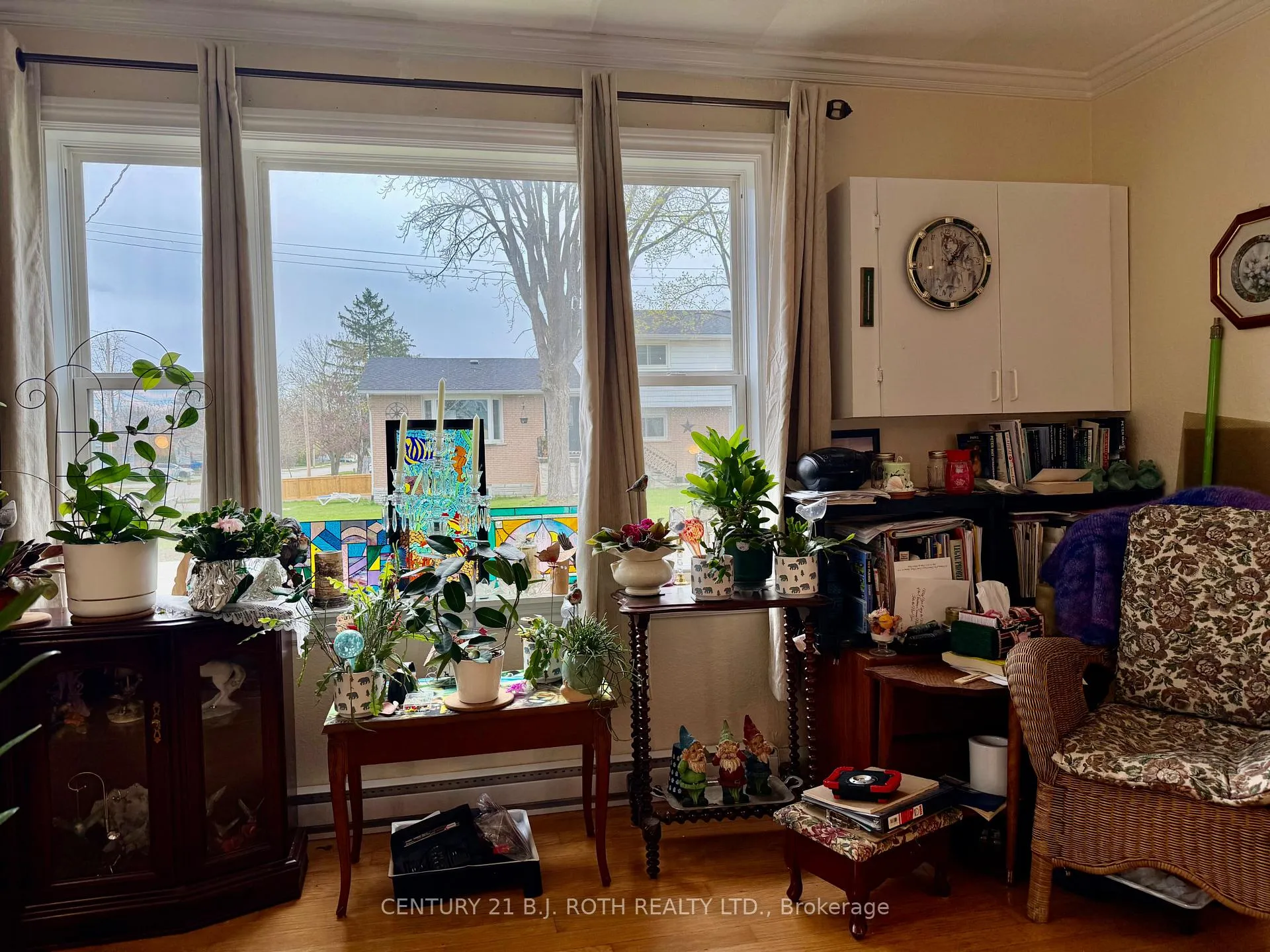 Photo 6 of 385 Mary Street, Orillia — HOMEH