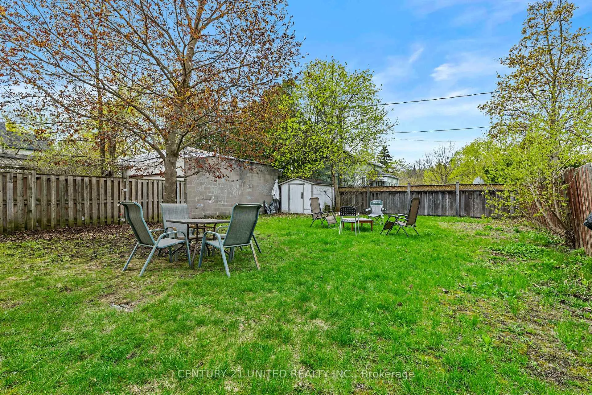 Photo 24 of 667 George Street N, Peterborough, Town Ward 3 — HOMEH