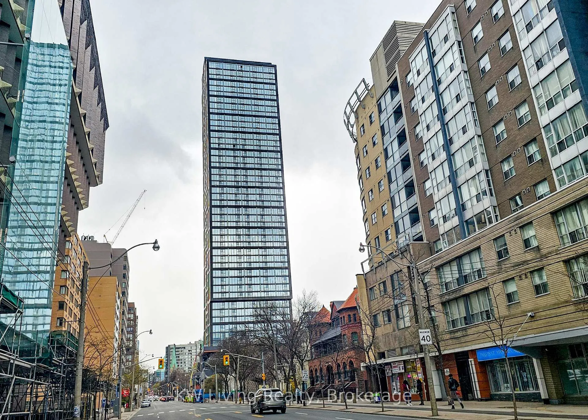 Front of Unit 2512, 319 Jarvis Street