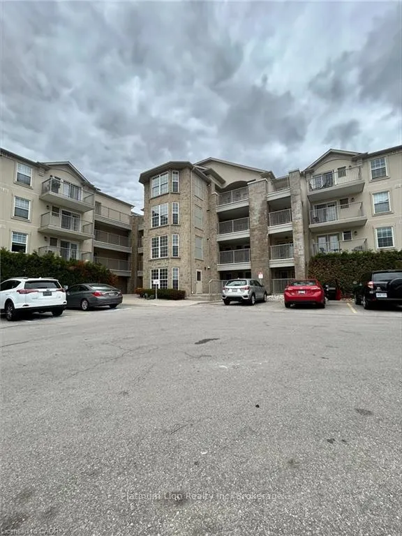 Photo 1 of Unit 304, 1480 Bishops Gate, Oakville, Glen Abbey — HOMEH