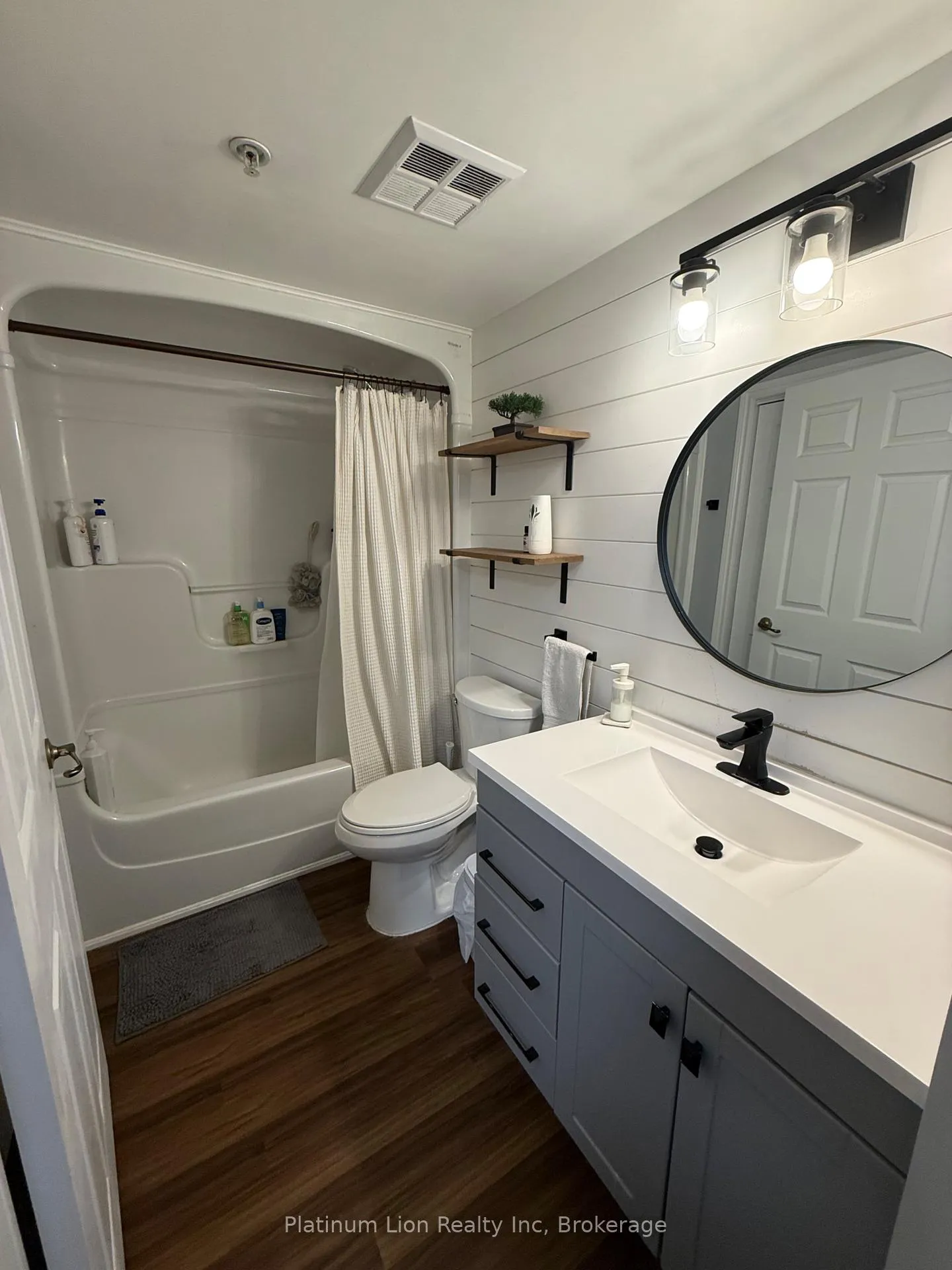 Photo 9 of Unit 304, 1480 Bishops Gate, Oakville, Glen Abbey — HOMEH