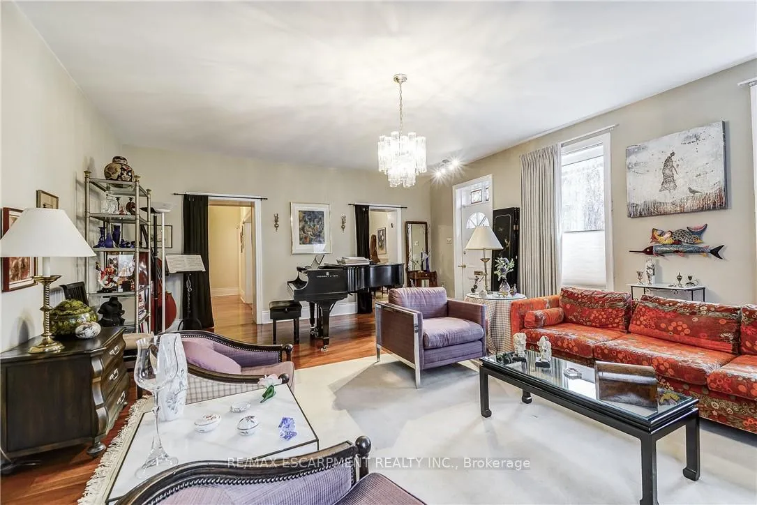Photo 13 of 315 Aberdeen Street, Hamilton, Kirkendall — HOMEH