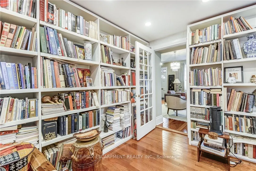 Photo 16 of 315 Aberdeen Street, Hamilton, Kirkendall — HOMEH