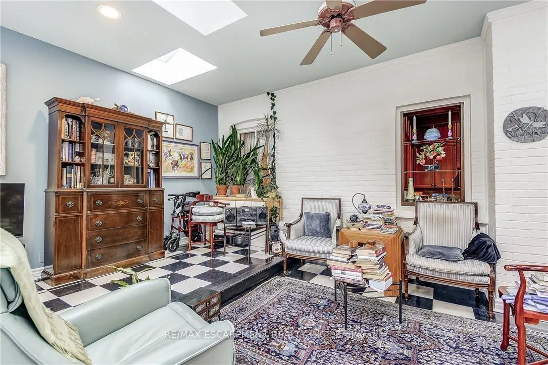 Photo 37 of 315 Aberdeen Street, Hamilton, Kirkendall — HOMEH