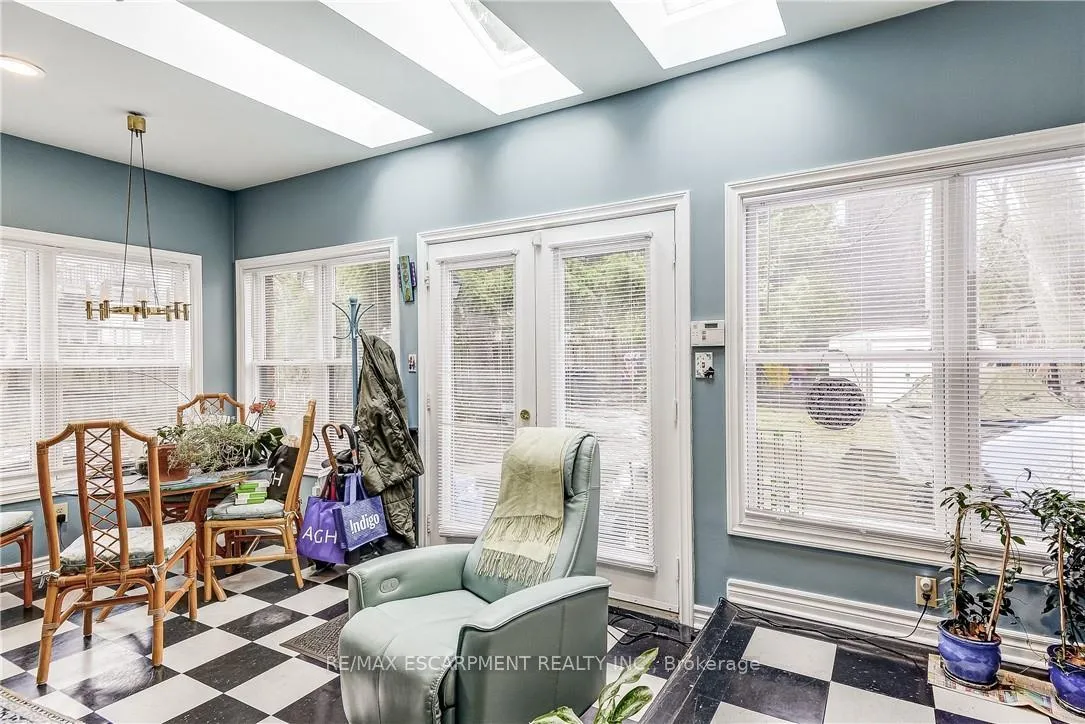Photo 39 of 315 Aberdeen Street, Hamilton, Kirkendall — HOMEH