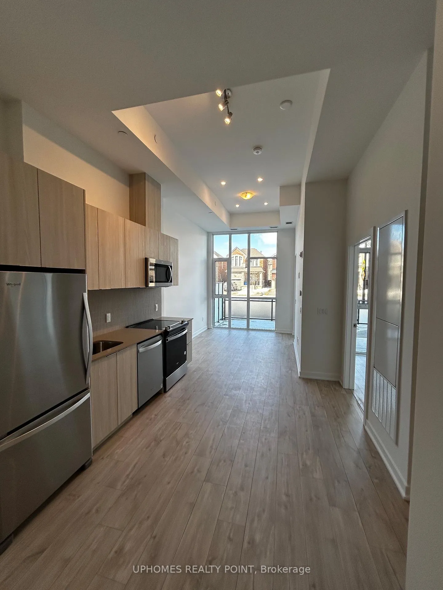 Photo 6 of Unit 103, 770 Whitlock Avenue, Milton, Cobban — HOMEH