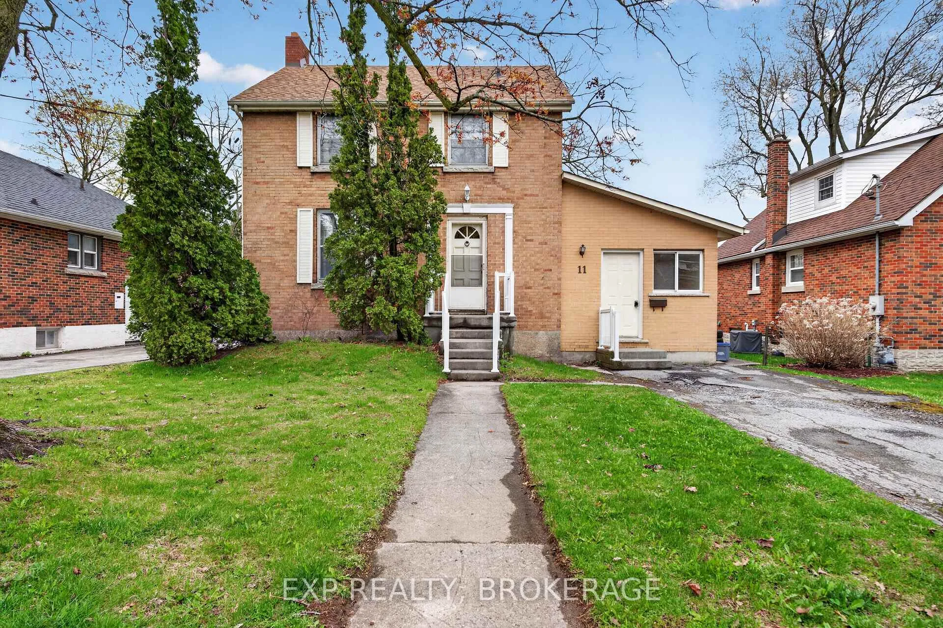 Front of 11 Carruthers Avenue