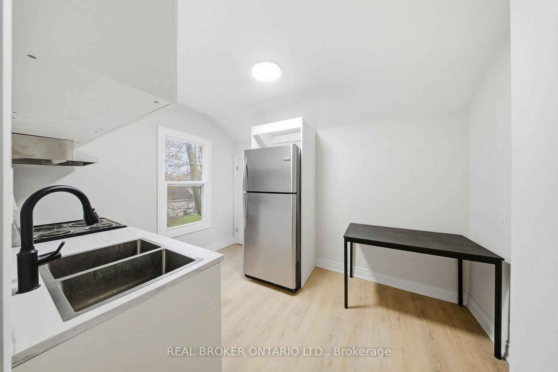 Photo 18 of 129 Durham Street, Port Colborne, East Village — HOMEH