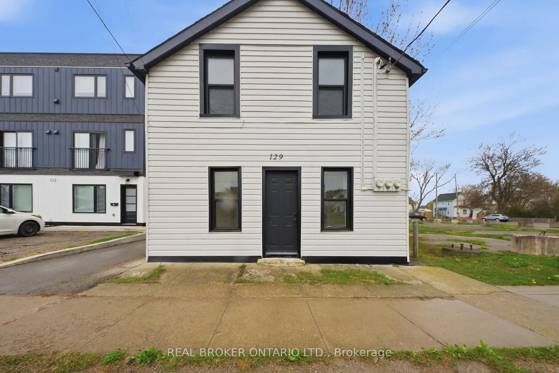 Photo 32 of 129 Durham Street, Port Colborne, East Village — HOMEH