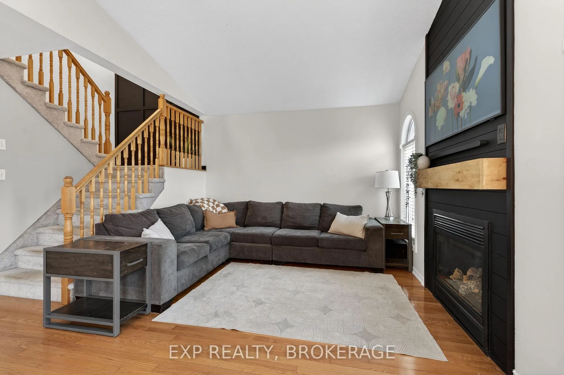 Photo 14 of 584 Freeman Crescent, Kingston, Kingston East (Incl Barret Crt) — HOMEH