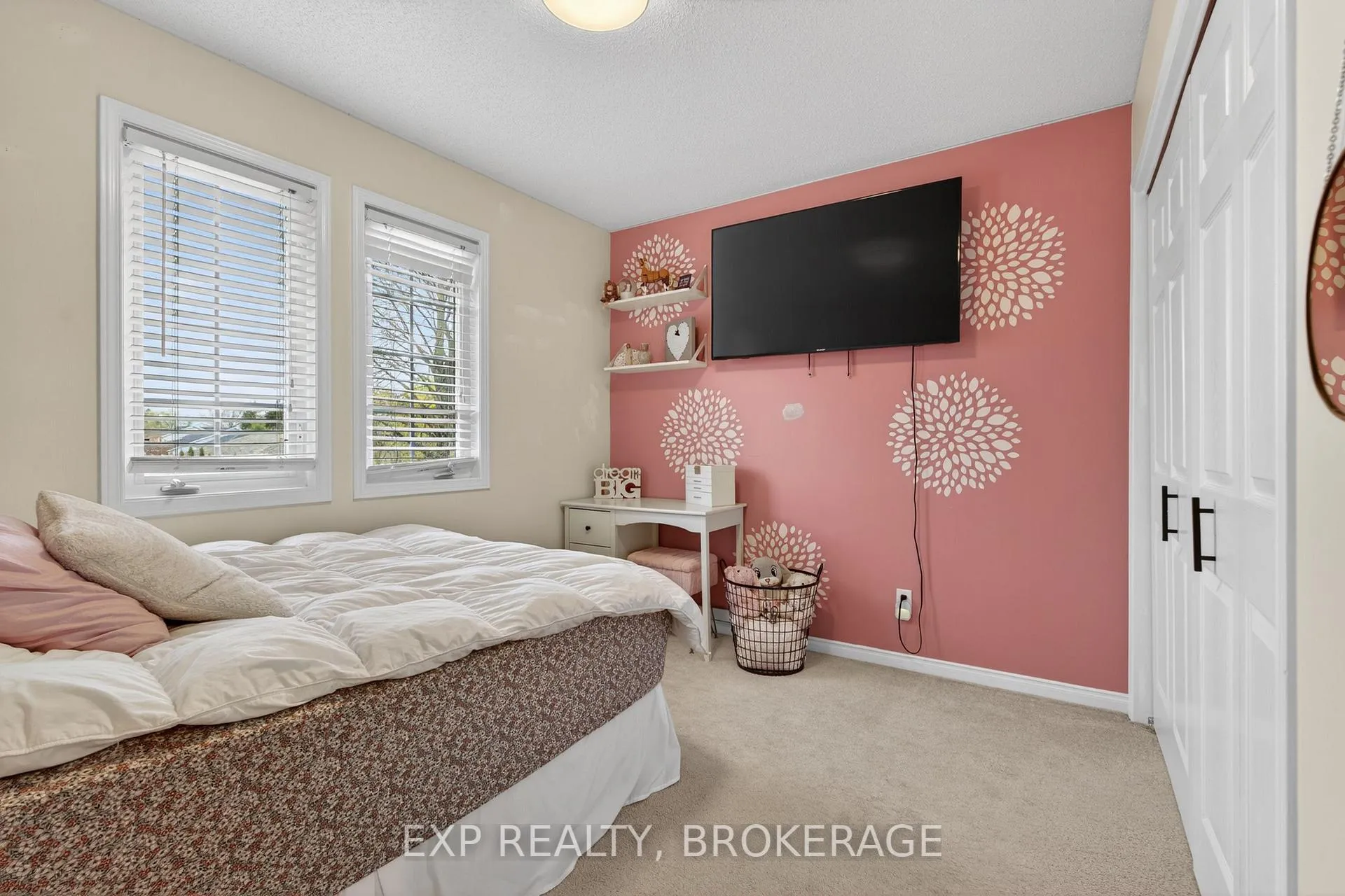 Photo 22 of 584 Freeman Crescent, Kingston, Kingston East (Incl Barret Crt) — HOMEH