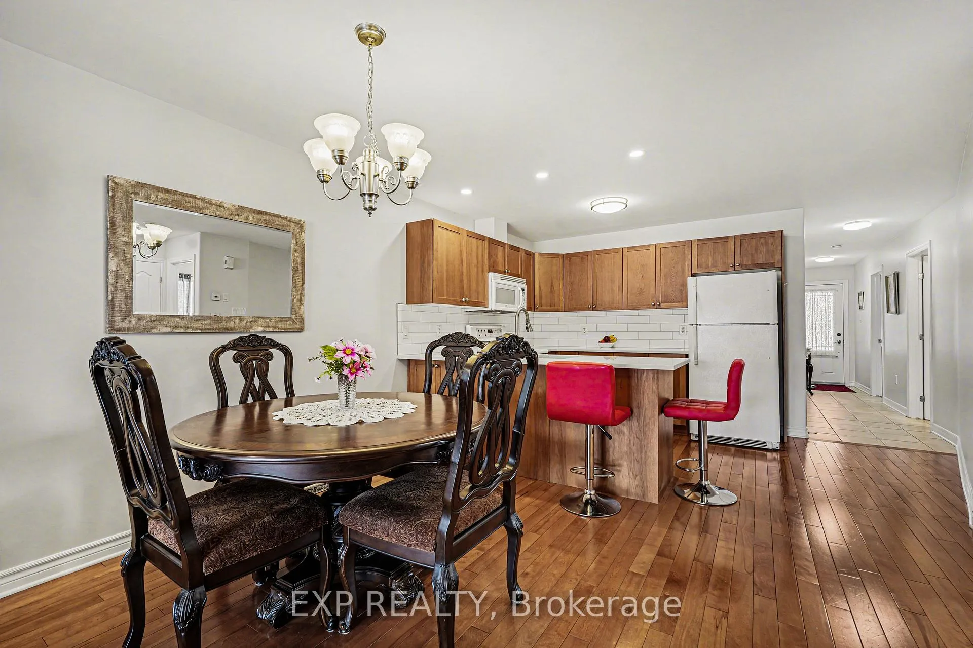 Photo 8 of 46 Frieday Street, Arnprior — HOMEH