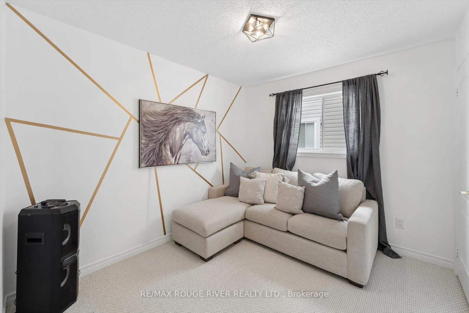 Photo 30 of 169 Wilshire Drive, Whitby, Brooklin — HOMEH