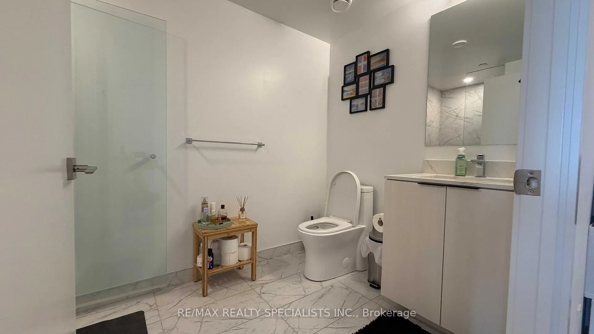 Photo 7 of Unit 4118, 82 Dalhousie Street, Toronto, Church-Yonge Corridor — HOMEH
