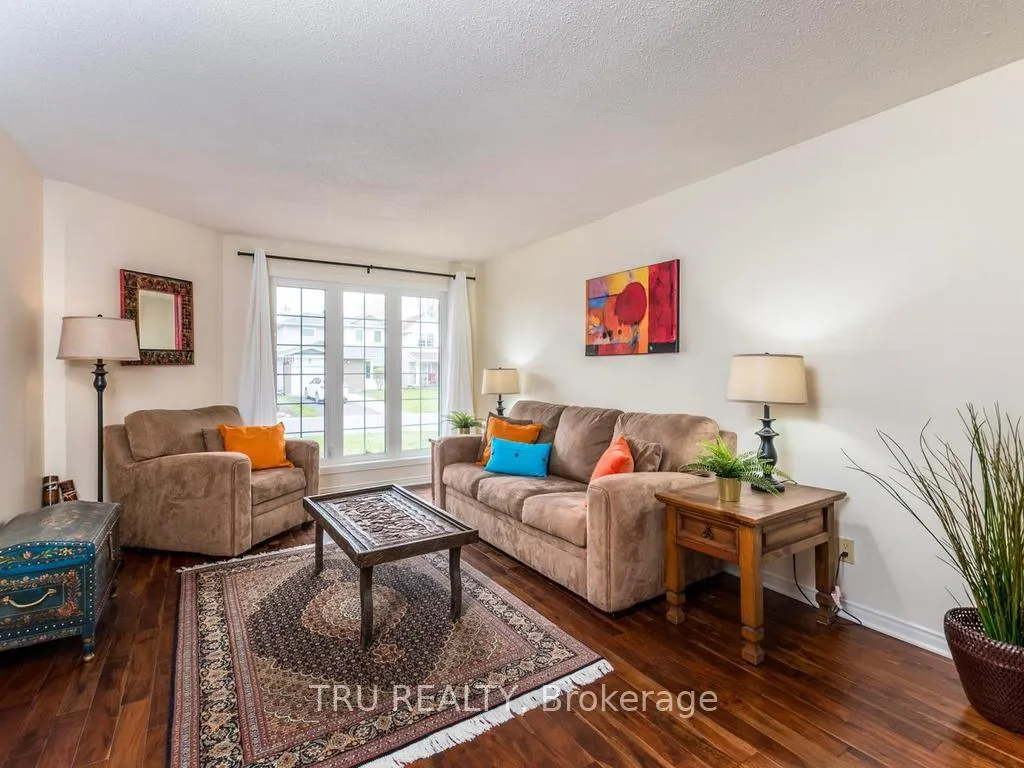 Photo 2 of 14 Hyannis Avenue, Ottawa, Barrhaven - Cedargrove/Fraserdale — HOMEH